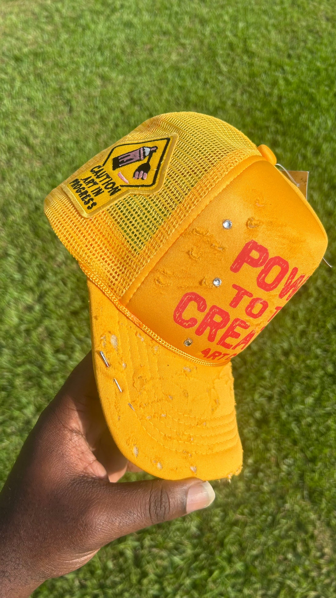 1/1 trucker hat