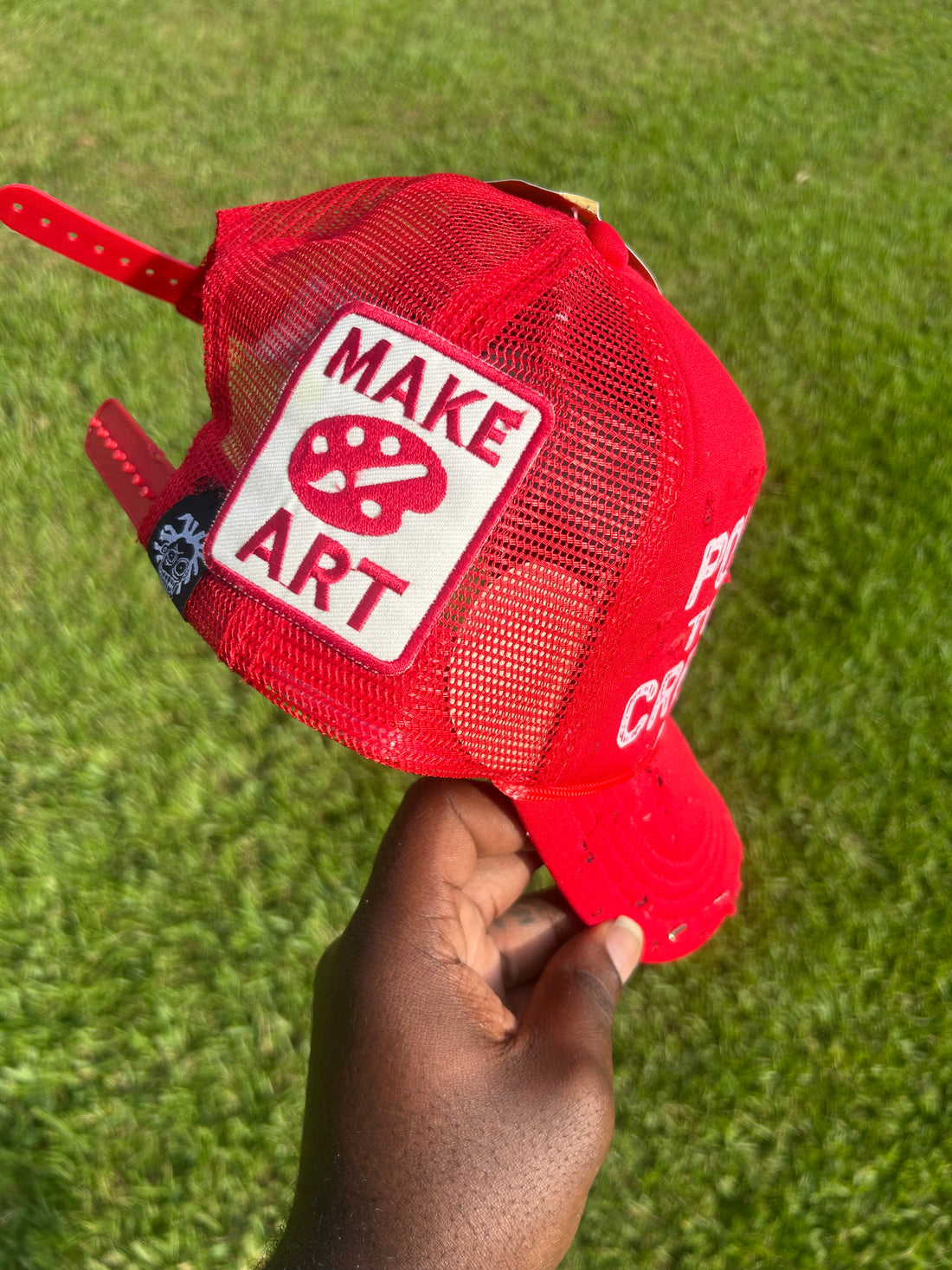 1/1 trucker hat